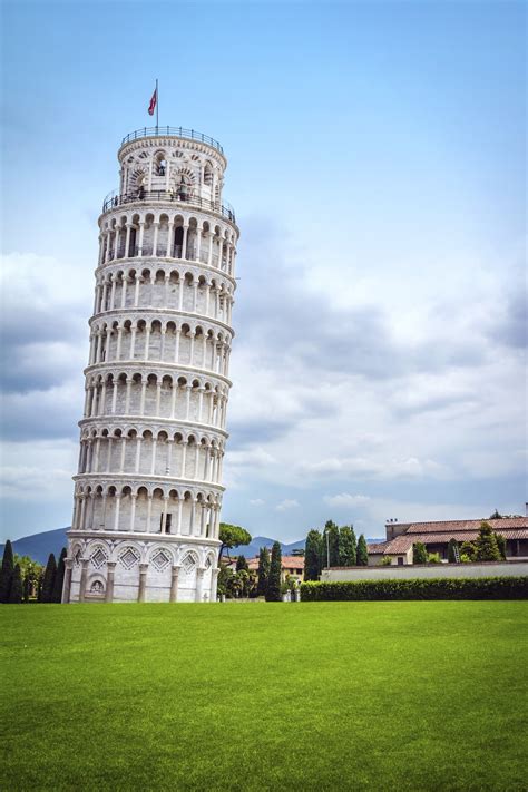 where is the leaning tower of pisa